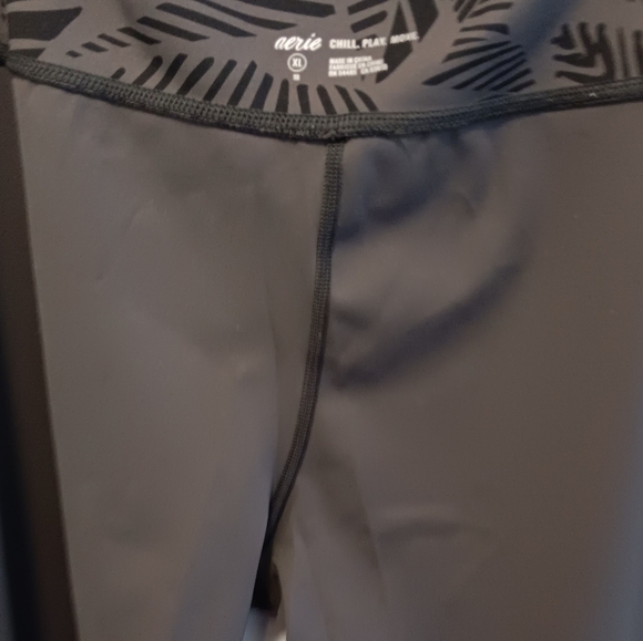 Aerie Chill Play Move Legging High Waist XL Short Cut Off Hem - Picture 8 of 16
